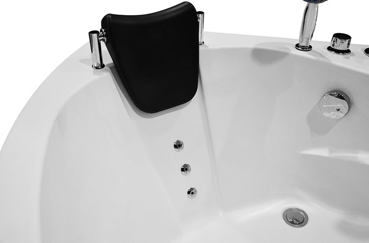 Wanna łazienkowa z hydromasażem Spa narożna 135x135 cm MO-0313