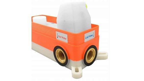 Czarny zestaw natryskowy podtynkowy Lungo Black Rea