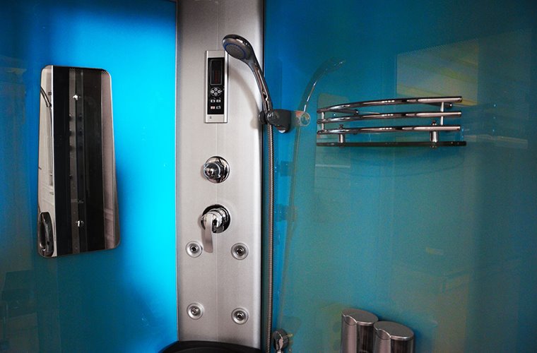 Kabina prysznicowa z hydromasażem na niskim brodziku błękitne ścianki 120x85 prawa MO-18220