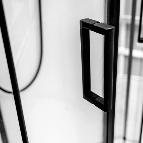 Kabina prysznicowa półokrągła zabudowana jasny środek 80x80 Clara