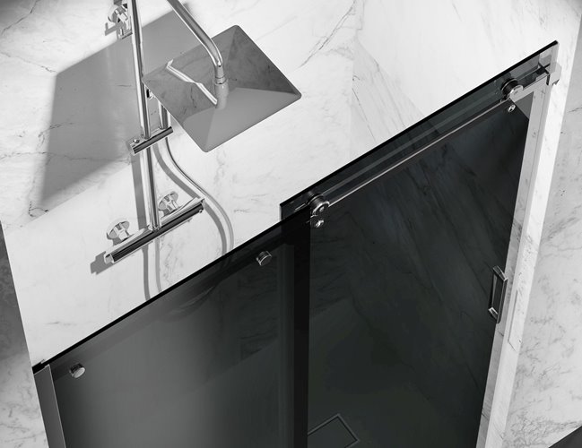 Drzwi prysznicowe rozsuwane prawe/lewe do wnęki 131-137 cm szkło 8mm grafitowe profile chrom Swiss Liniger
