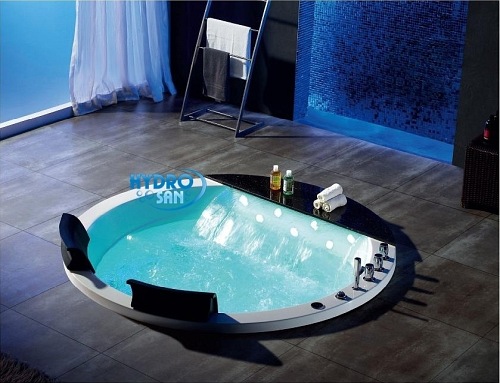 Wanna z hydromasażem Della 916 170x170