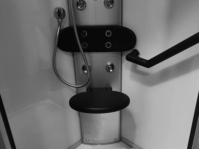 Kabina prysznicowa biała wewnątrz zabudowana z hydromasażem niski brodzik 90x90 cm MO-06089BW