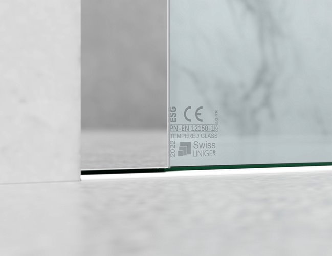 Kabina prysznicowa narożna 150x80 cm szkło 8mm przeźroczyste profile chrom Swiss Liniger