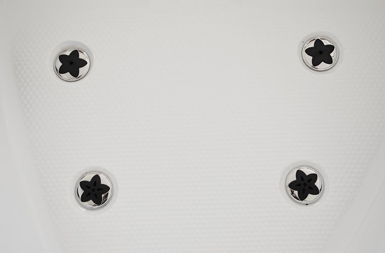 Wanna z hydromasażem narożna prawa 135x135 cm MUS-1085