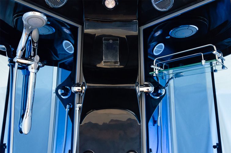 Czarna kabina prysznicowa z hydromasażem i sauną parową zabudowana 100x100 MO-0210BS