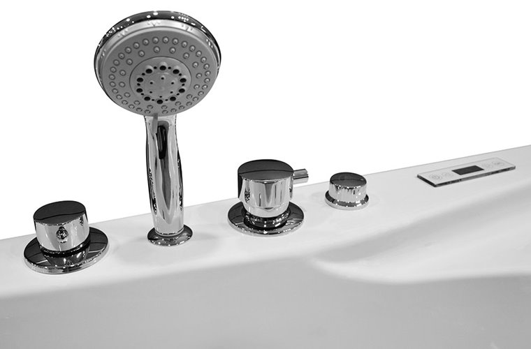 Wanna z hydromasażem narożna 169x90 cm prawa MO-0024