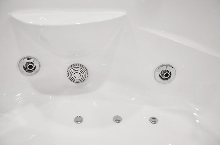 Wanna z hydromasażem narożna 150x100 cm MO-0202