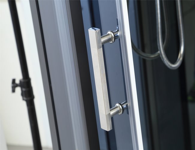 Kabina prysznicowa sauna parowa hydromasaż półokrągła zabudowana czarna 90x90 MO-0513BBS