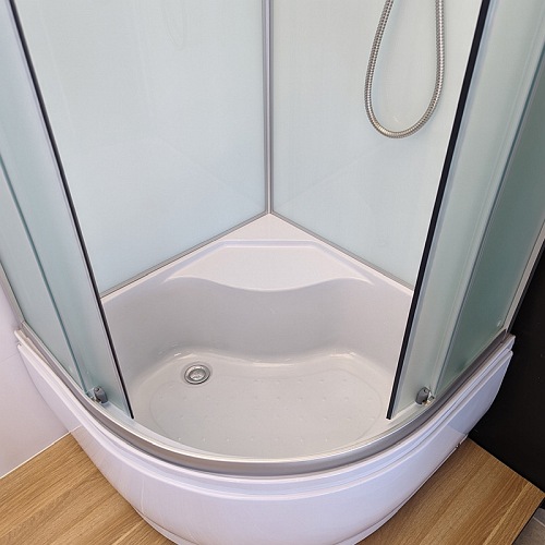 Kabina prysznicowa półokrągła zabudowana 90x90 WSH-304B