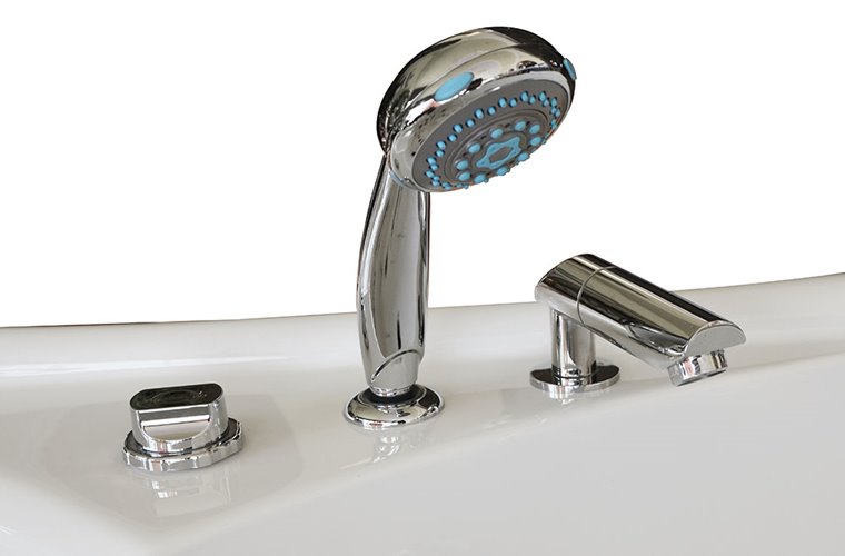 Wanna z hydromasażem narożna lewa 135x135 cm MUS-1085