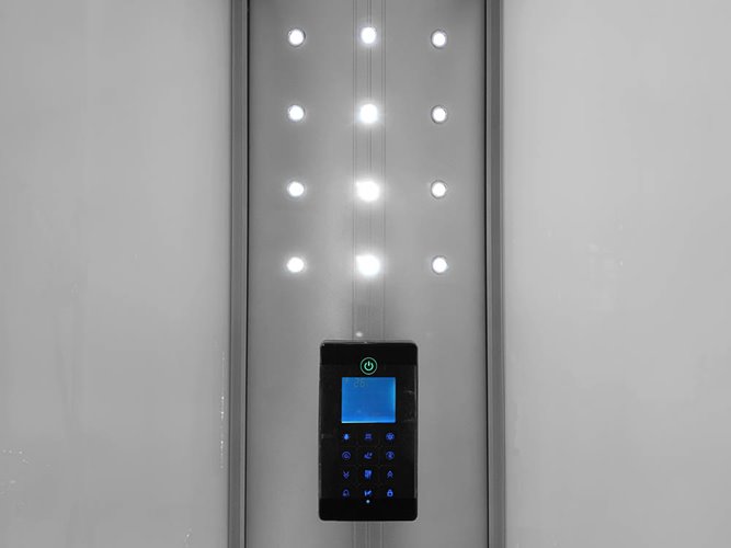 Biała duża kabino wanna spa z hydromasażem i sauną parową 135x135 cm MO-08135BS