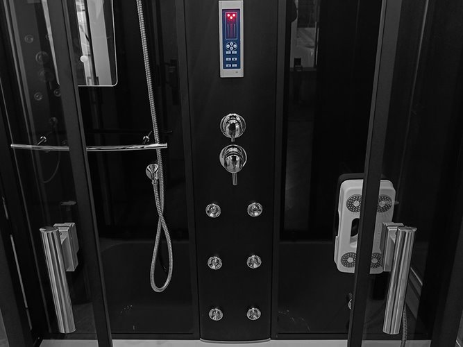 Prostokątna kabina z hydromasażem 150x83 cm MO-02005B