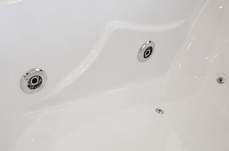 Wanna z hydromasażem asymetryczna 170x115 cm lewa MO-0205