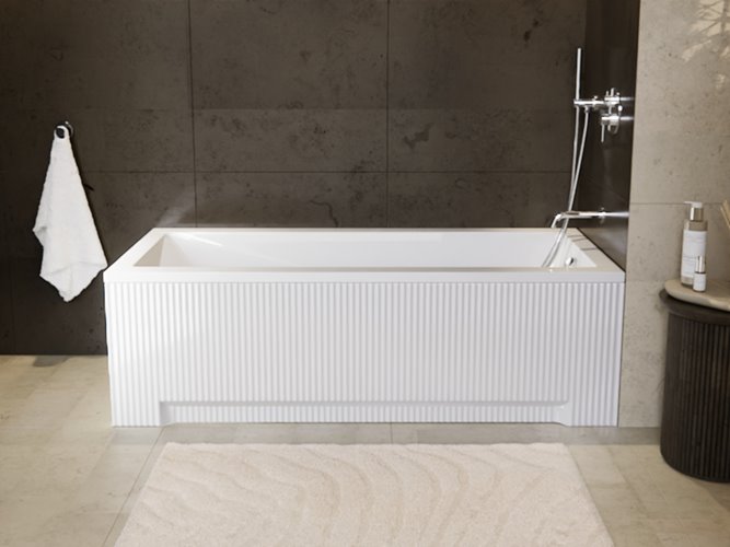 Biała ryflowana wanna prostokątna z obudową 150 cm Modern Besco