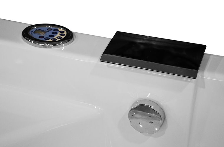 Wanna z hydromasażem narożna pięciokątna 150x150 cm MO-0633