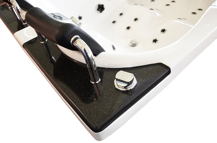 Wanna spa z hydromasażem asymetryczna 180x122 cm MUS-1062 PRAWA