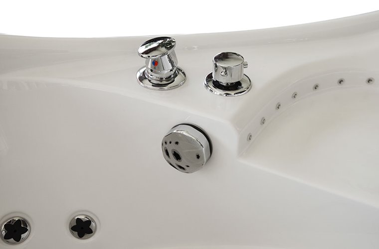 Wanna z hydromasażem narożna lewa 135x135 cm MUS-1085