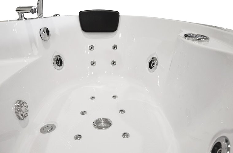 Wanna z hydromasażem narożna 135x135 cm MO-1636