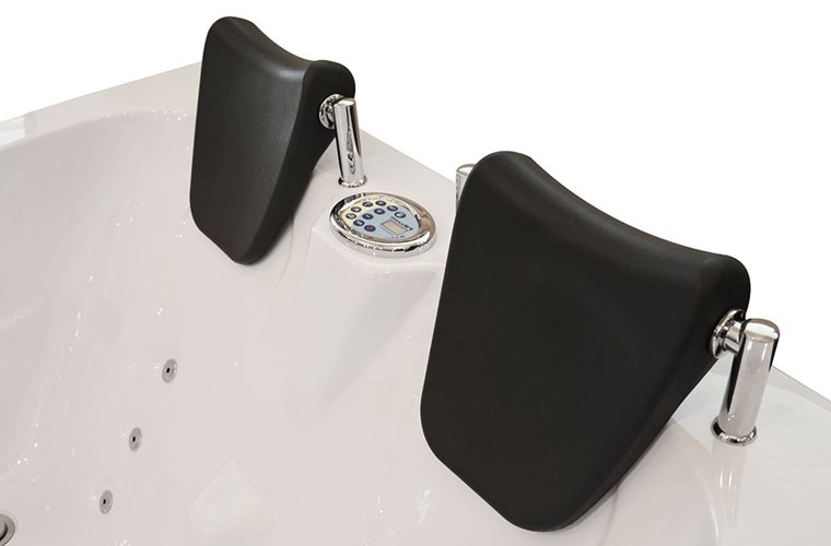 Wanna z hydromasażem asymetryczna 170x115 cm prawa MO-0205