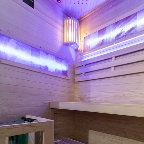 Sauna fińska pięciokątna 2 osobowa wysokotemperaturowa 3,5KW Harvia 120x120 cm Lark2