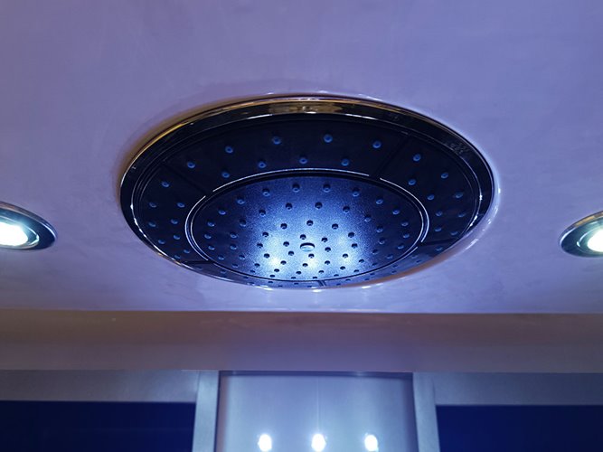 Prostokątna kabina z hydromasażem 170x90 cm MO-0611