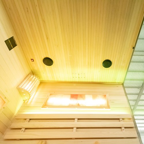 Sauna fińska 4 osobowa wysokotemperaturowa 4,5KW Harvia 140x150 cm Lark3