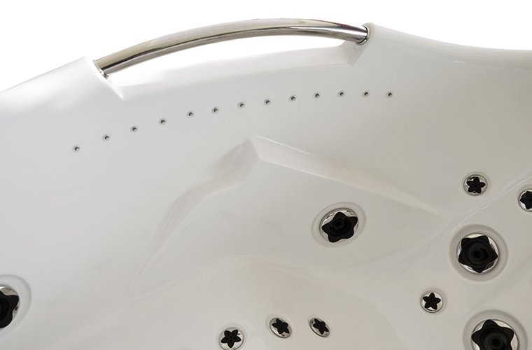 Wanna z hydromasażem narożna lewa 135x135 cm MUS-1085