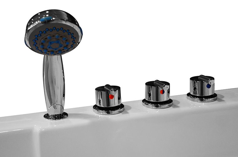 Wanna z hydromasażem narożna pięciokątna 150x150 cm MO-0633