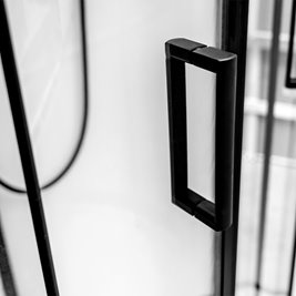 Kabina prysznicowa półokrągła zabudowana jasny środek 80x80 Clara