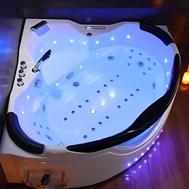 Wanna z hydromasażem narożna 155x155 cm Eos 932 Hydrosan