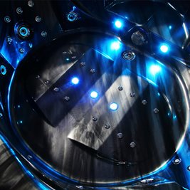 Czarna wanna z hydromasażem narożna 155x155 cm Eos 932 Hydrosan