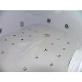 Wanna z hydromasażem podgrzewacz wody Carmen 631 P 180x120