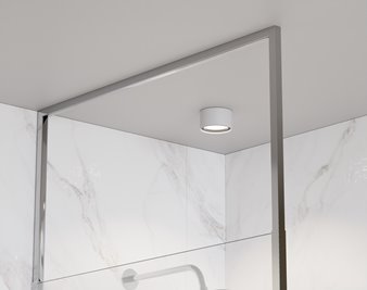 Ścianka prysznicowa w kolorze chrom wspornik sufitowy 120 cm Icon Besco