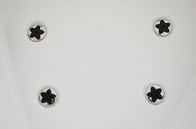 Wanna z hydromasażem narożna prawa 135x135 cm MUS-1085