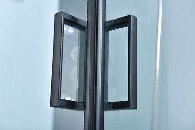 Kabina prysznicowa kwadratowa zabudowana jasny środek 90x90