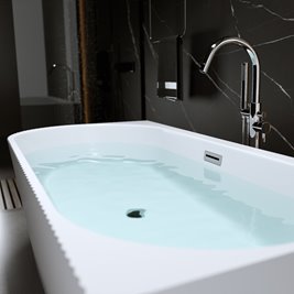 Wanna ryflowana przyścienna narożna prawa 150 cm Rio Hydrosan