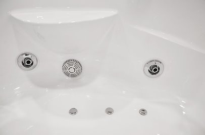 Wanna z hydromasażem narożna 150x100 cm MO-0202