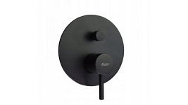 Czarny zestaw natryskowy podtynkowy Lungo Black Rea