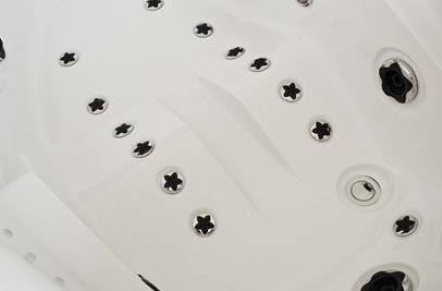 Wanna z hydromasażem narożna prawa 135x135 cm MUS-1085