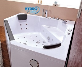 Wanna z hydromasażem Venus 643 155x155