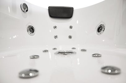 Wanna z hydromasażem narożna 135x135 cm MO-1636HC