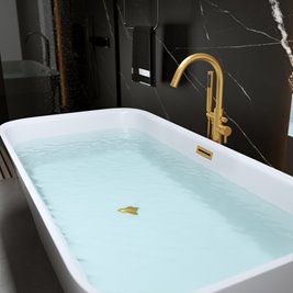 Wanna wolnostojąca złoty szczotkowany przelew oraz korek prostokątna 150 cm Viana Hydrosan