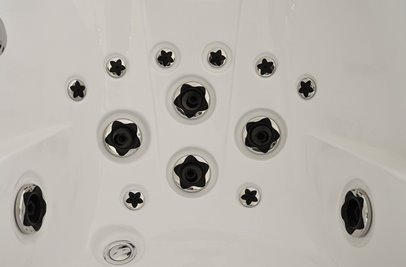 Wanna z hydromasażem narożna prawa 135x135 cm MUS-1085