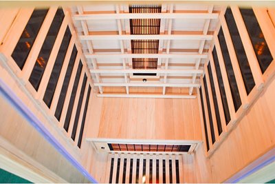 Sauna na podczerwień 2-osobowa 90x90 cm grzejniki kwarcowe i karbonowe Alta1 Infrared