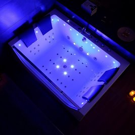 Wanna z hydromasażem prostokątna 180x120 cm Nike 937 Hydrosan