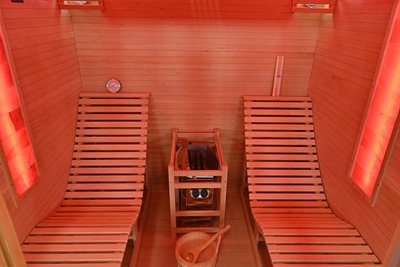 Sauna sucha fińska piec 8 KW Harvia BC80 + kamienie solne 180X180X190CM MO-TS4 Mazur