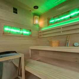 Sauna fińska 5 osobowa wysokotemperaturowa 6W Harvia 180x160 cm Lark5