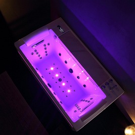 Wanna z hydromasażem 180x100 Montana 925W Hydrosan