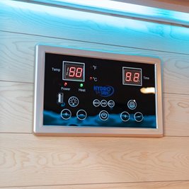 Sauna na podczerwień 4-osobowa 150x120 cm grzejniki kwarcowe i karbonowe Alta3 Infrared